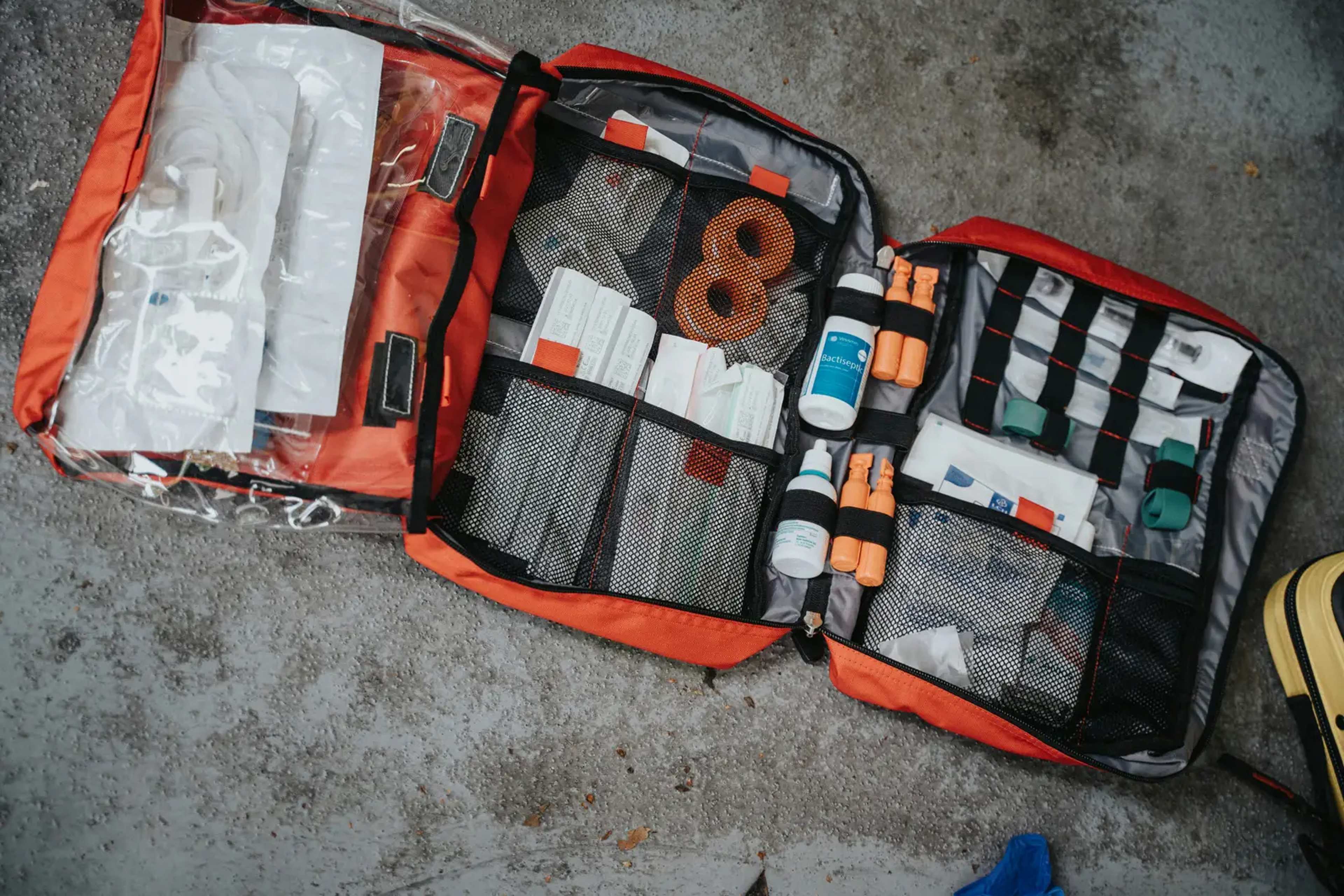 Small First-Aid Items That Rescue Any Trip