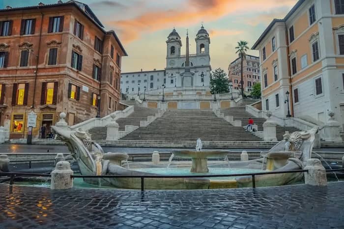 Sitting on the Spanish Steps (Image Credits: Unsplash)