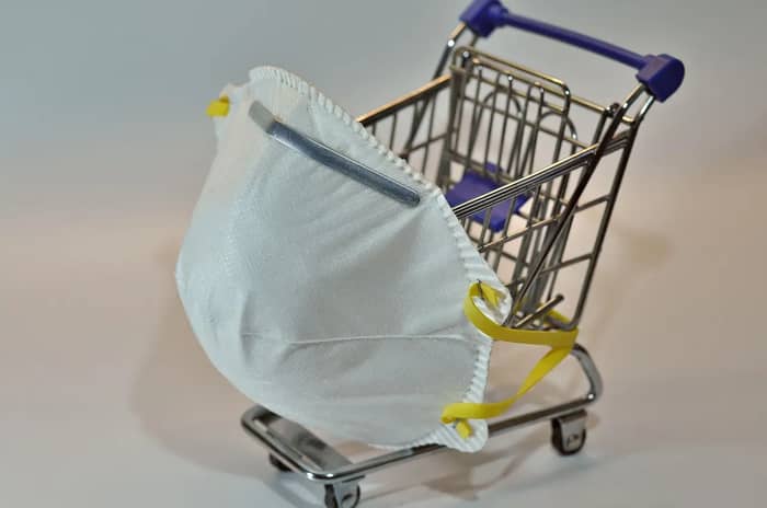 What Should You Actually Buy Duty-Free? (Image Credits: Pixabay)