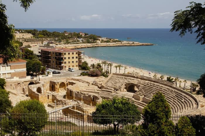 Tarragona: Roman Glory Under Mediterranean Skies (Image Credits: Unsplash)