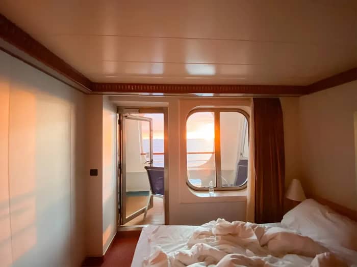 Those Cabins Are Shockingly Small (Image Credits: Unsplash)