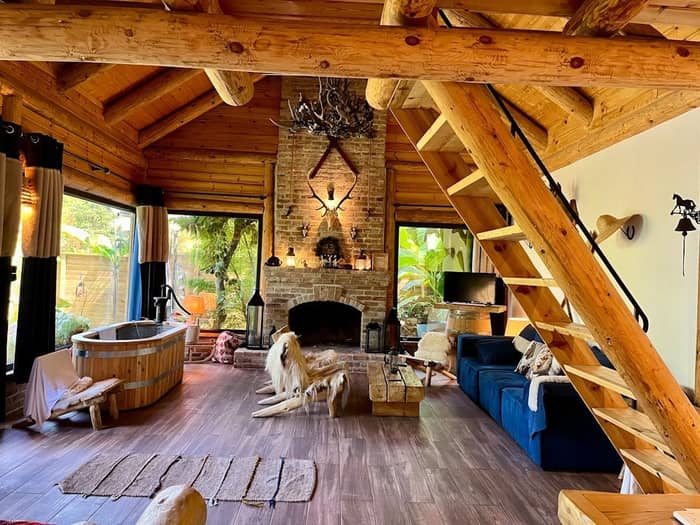 Accommodation That Feels Like Someone's Home (Image Credits: Unsplash)