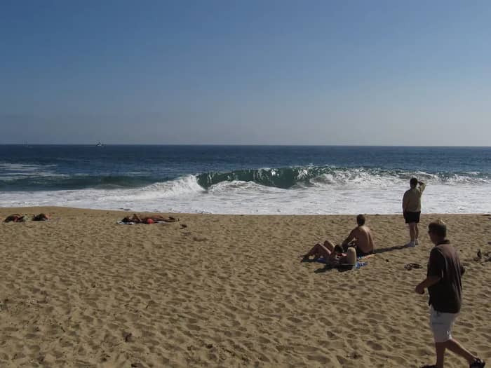 Don't Swim at Dangerous Beaches (Image Credits: Flickr)