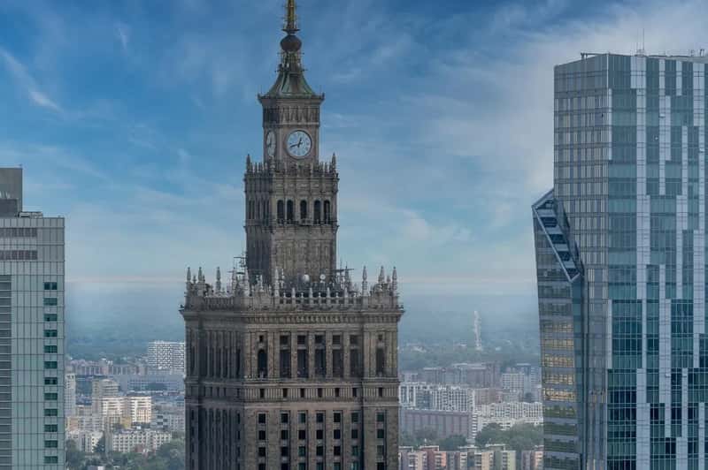 Poland: Modern Cities, Serious Savings (Image Credits: Pixabay)