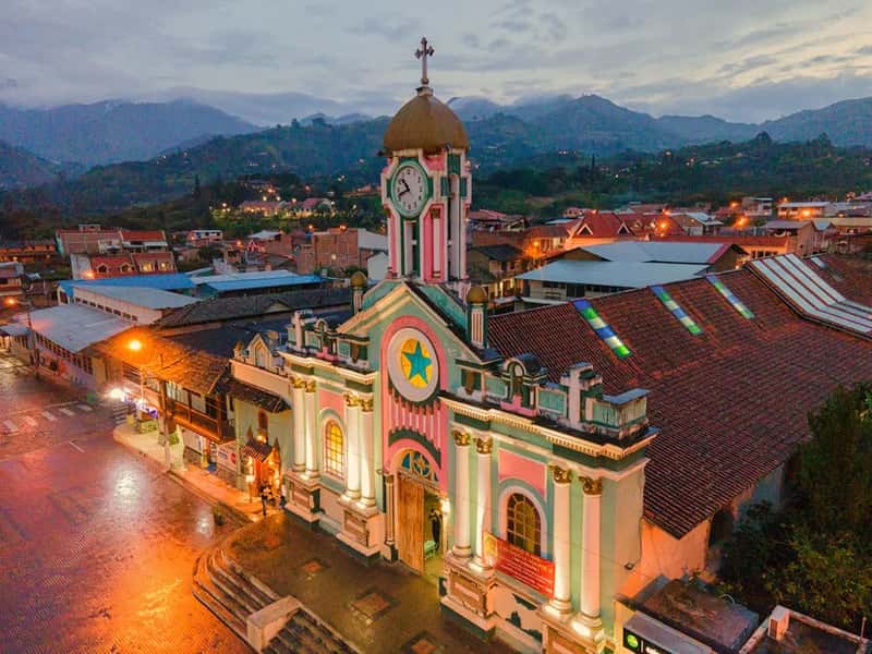 Ecuador (Image Credits: Unsplash)
