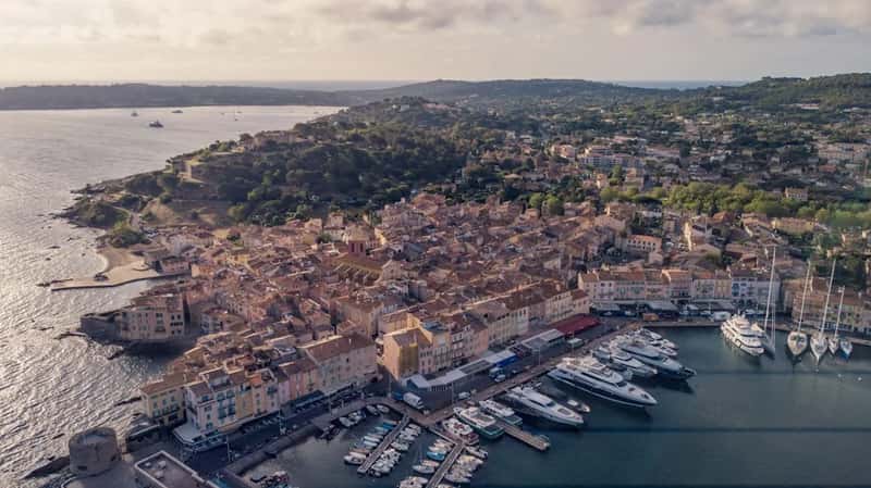 Nice and Cannes, France (Image Credits: Unsplash)