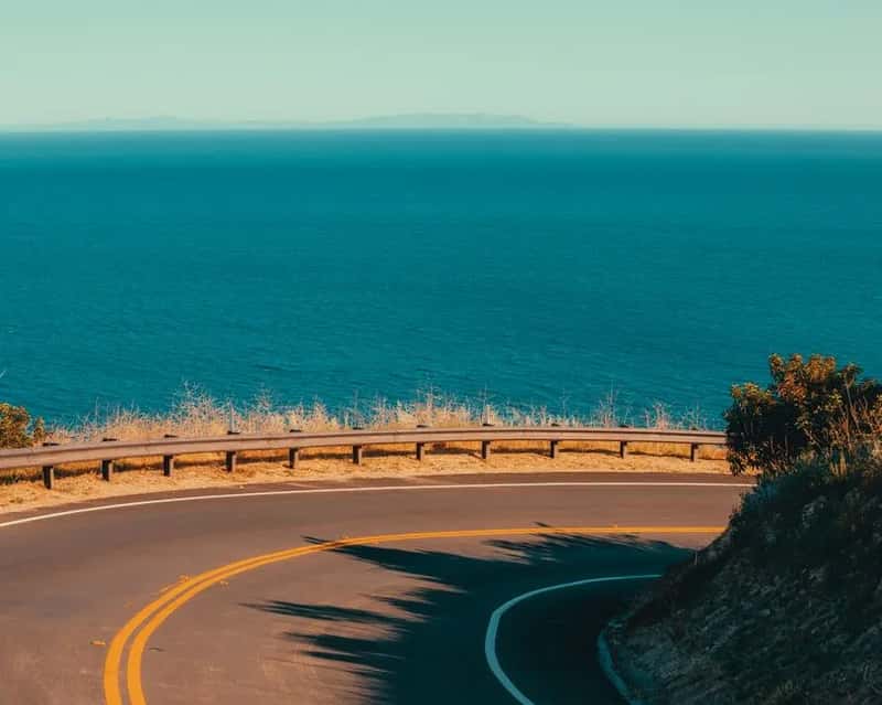 1. Pacific Coast Highway (Image Credits: Pexels)