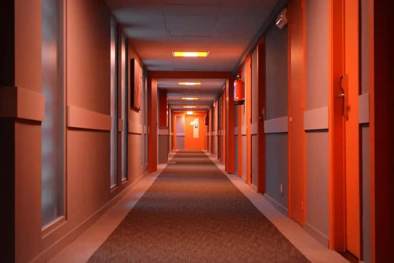 #14: The Safest Floor to Book (Most Guests Get This Wrong) (Image Credits: Pixabay)