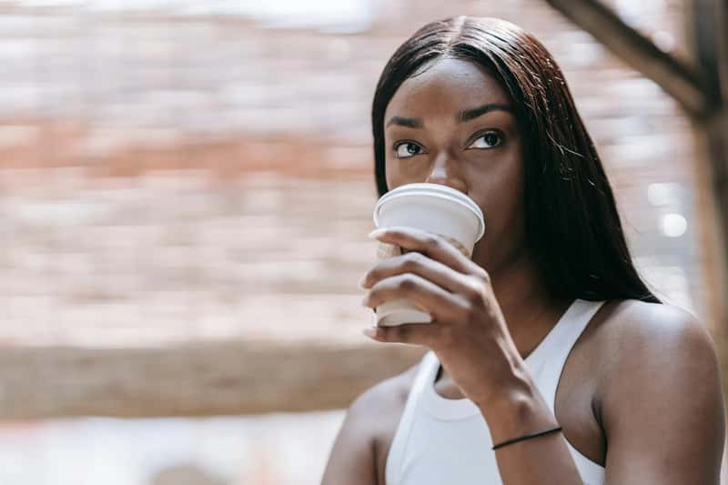 1. The Continuity Anchor (Image Credits: Pexels)