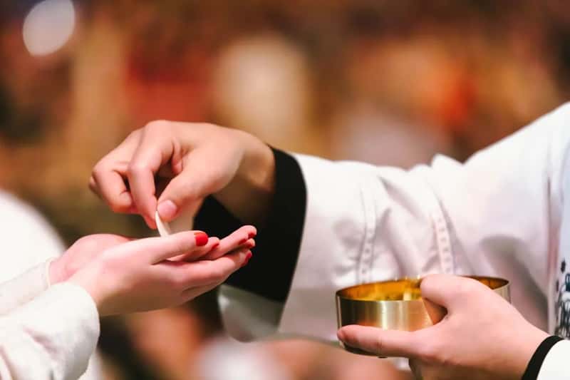 What These Numbers Reveal About Global Faith (Image Credits: Unsplash)