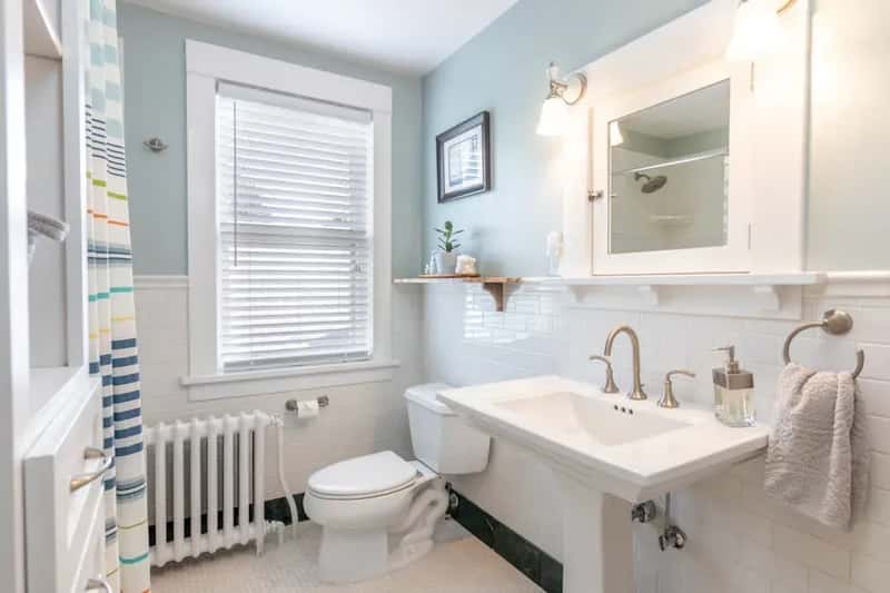 Guest Cleanliness Expectations Are at an All-Time High, But Reality Lags Behind (Image Credits: Pexels)