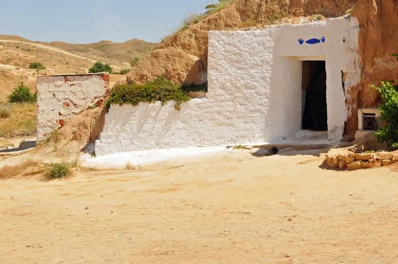 The Floods That Changed Matmata (Tunisia-3513 - Entering Matmata, CC BY-SA 2.0)
