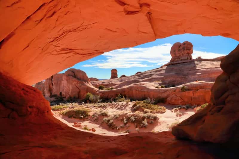 2. Arches National Park (Image Credits: Unsplash)