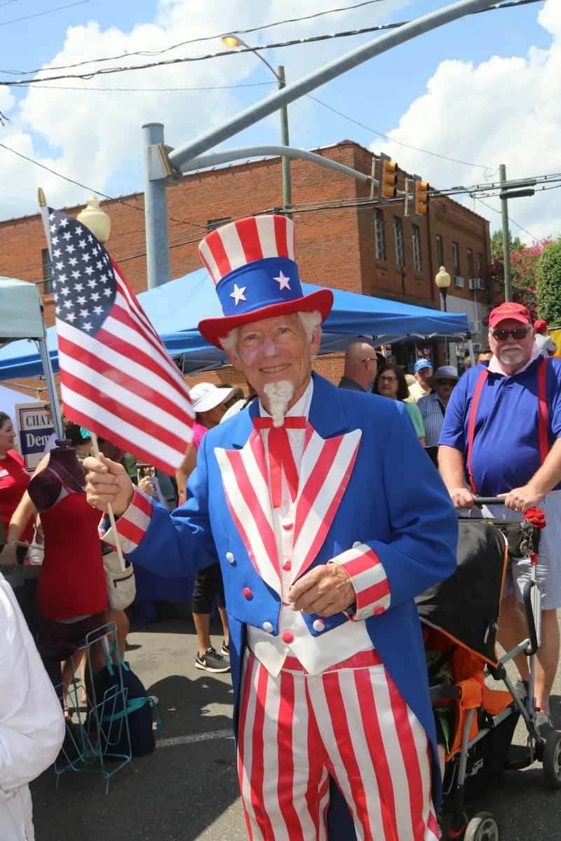 7. Uncle Sam Doesn't Let Go (Image Credits: Unsplash)