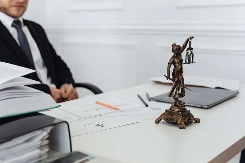 3. The Notary Isn't Working for You, Even Though You Pay Them (Image Credits: Pexels)