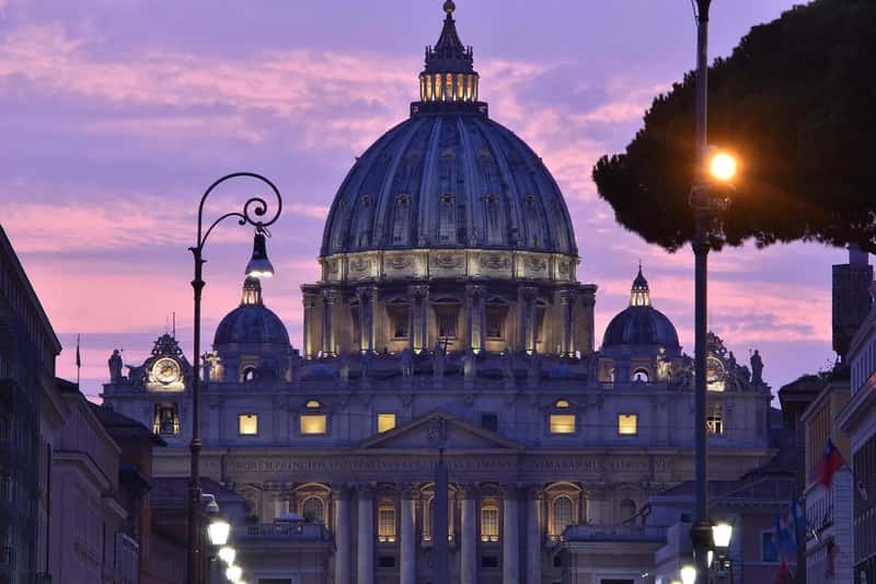 9. Vatican City (Image Credits: Pixabay)