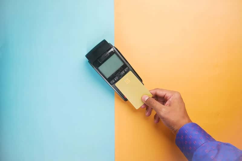 When Merchants Skip the Rules (Image Credits: Pexels)