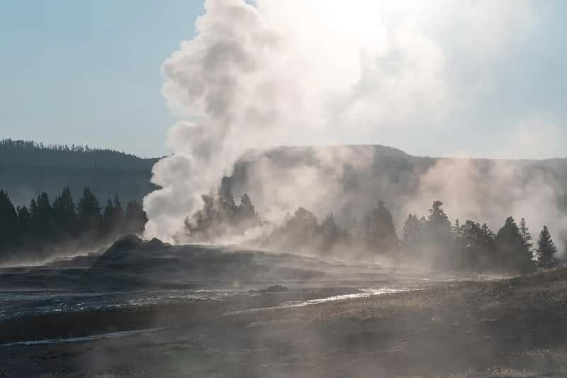5. Katmai National Park and Preserve, Alaska (Image Credits: Pixabay)