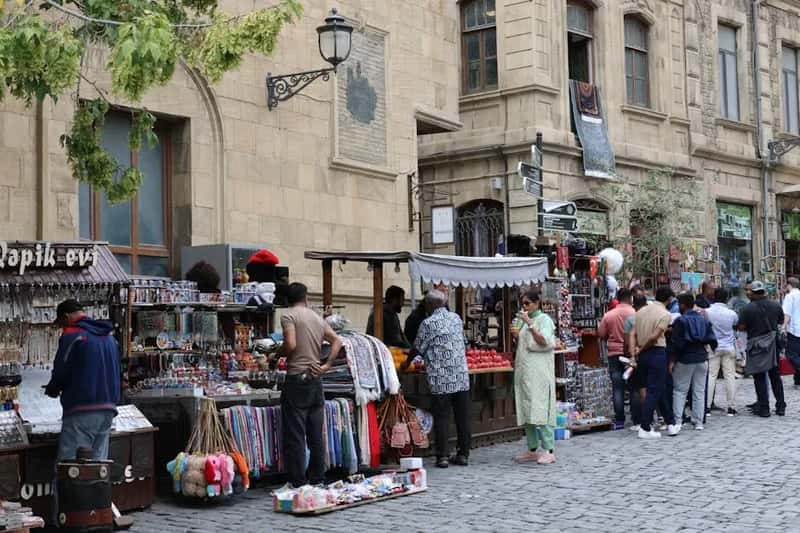 Land Vacations Support Local Economies More Directly (Image Credits: Pexels)