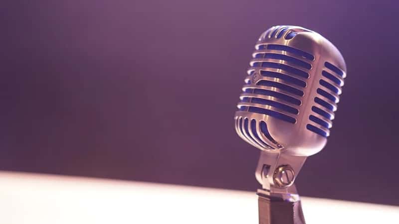 Carlos Santana: the Mexican guitarist who rewired rock and roll (Image Credits: Unsplash)