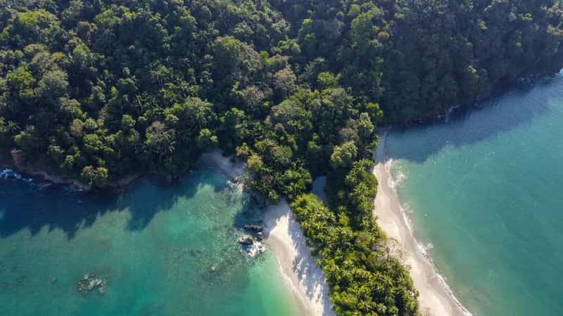 Manuel Antonio and the Cap That Actually Turns People Away (Image Credits: Pexels)