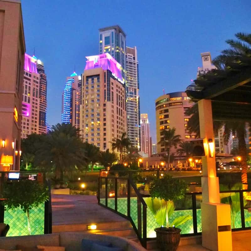Mexico: Coastal Luxury Without the Coastal Price Tag (Garden area and view from Maya Modern Mexican Kitchen + Lounge at Le Royal Meridien Beach Resort, Dubai, CC BY-SA 2.0)