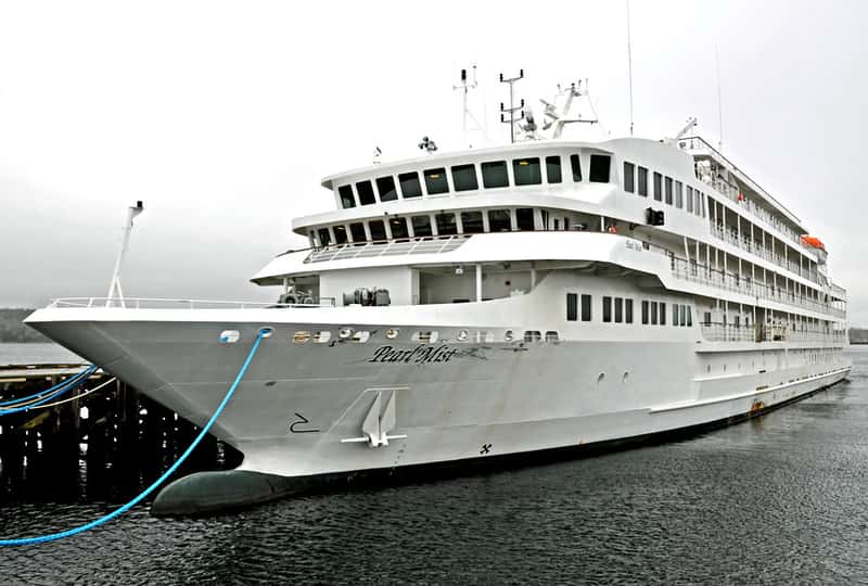 Booking Last-Minute Cruise Deals Without Understanding The Reality (Image Credits: Flickr)