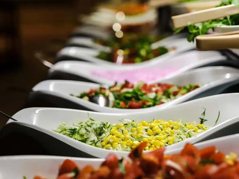 7. They Practice Good Hygiene at the Buffet (Image Credits: Pixabay)