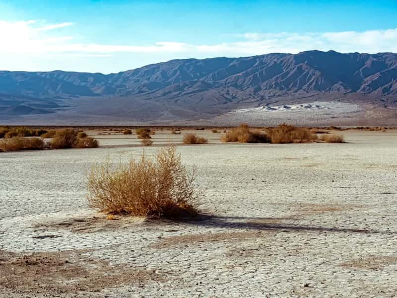 #4 – Death Valley National Park, California: The Heat Is Not a Metaphor (Image Credits: Unsplash)