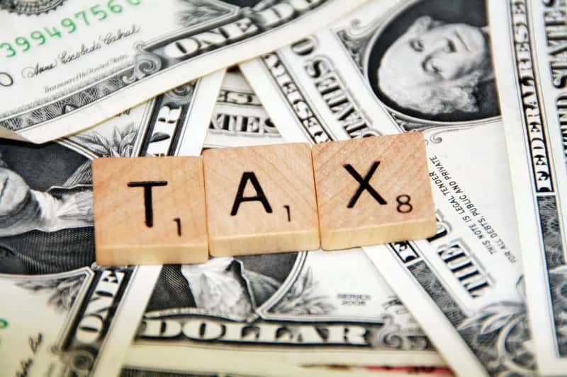 The tax advantage is real, but it's not the whole picture (401(K) 2013, Flickr, CC BY-SA 2.0)