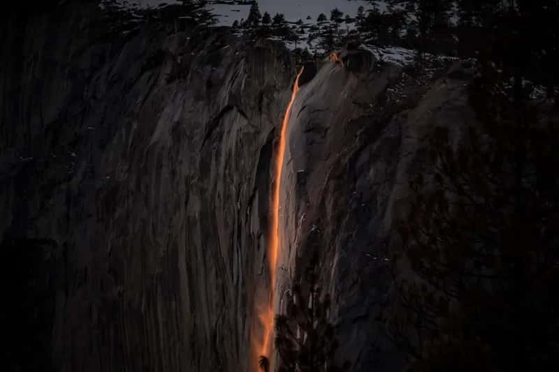 6. The Eternal Flame Falls, New York, USA - Fire Behind a Waterfall (Image Credits: Unsplash)
