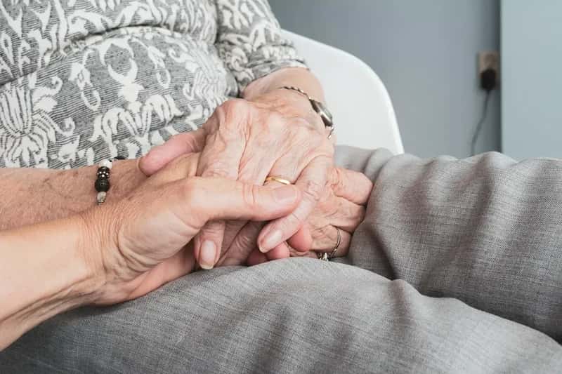 Senior Care Costs and Healthcare Access Along the Gulf Buffer (Image Credits: Pixabay)