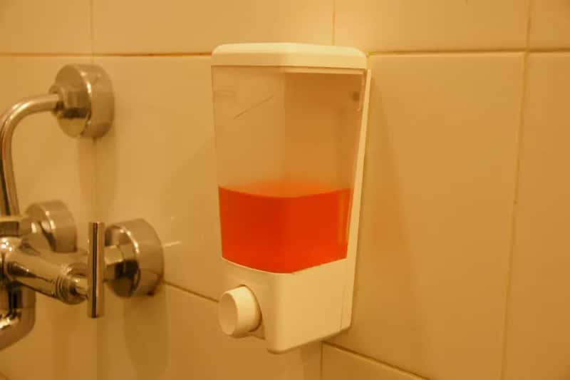 Tampering Is More Realistic Than You Think (romana klee, Flickr, CC BY-SA 2.0)