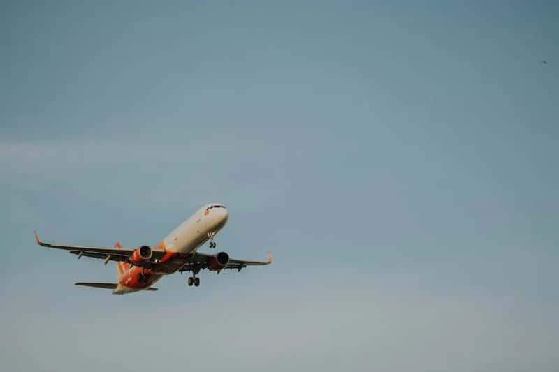 6. Airlines Would Rather Hand You a Voucher Than Cash (Image Credits: Pexels)
