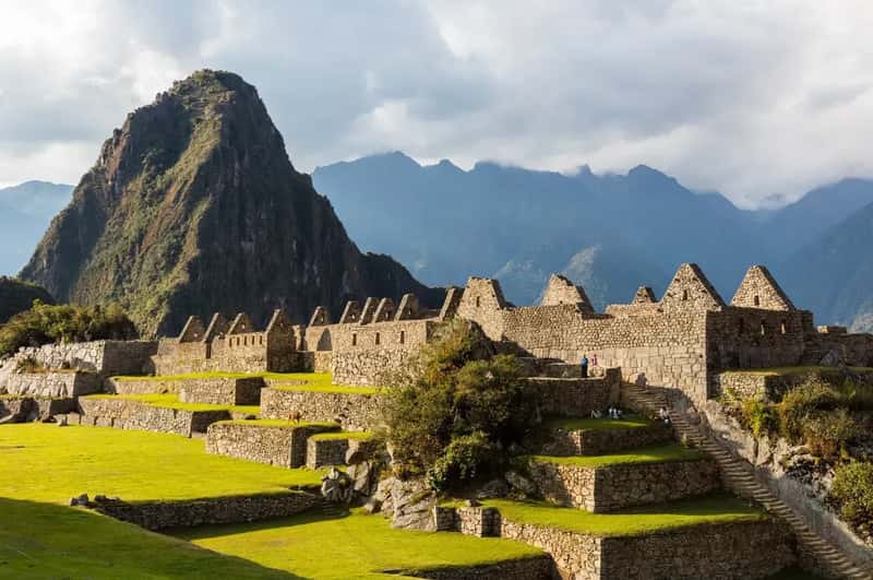 Peru: Mountain Traditions and Modern Pressures (Image Credits: Wikimedia)
