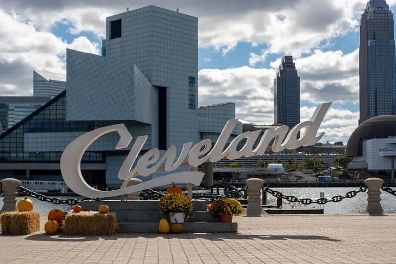 2. Cleveland, Ohio - Arts, Medicine, and Grit (Image Credits: Unsplash)