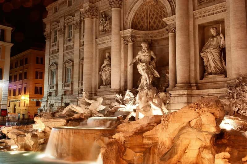 Trevi Fountain, Rome (Image Credits: Pixabay)