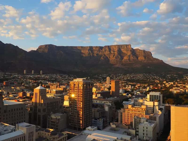 South Africa: Ubuntu Spirit in Action (Image Credits: Pixabay)