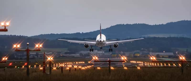 Takeoff and Landing Are the Riskiest Minutes of Any Flight (By Kuhnmi, CC BY-SA 4.0)