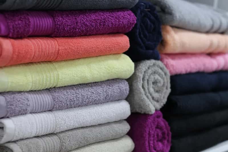 6. A Full-Size Travel Towel (Image Credits: Pixabay)