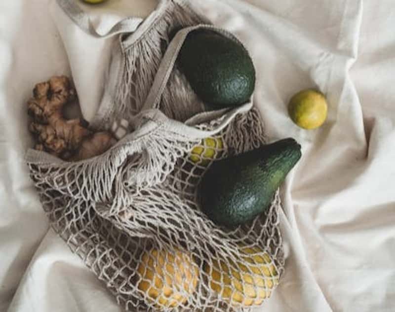 Embrace Reusable Food Storage (Image Credits: Pexels)