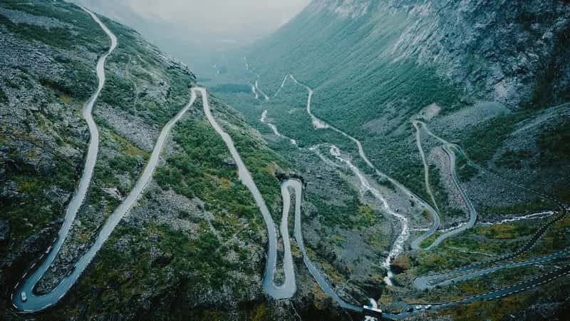 Norway's Trollstigen: The Troll's Ladder With a Rockfall Problem (Image Credits: Unsplash)