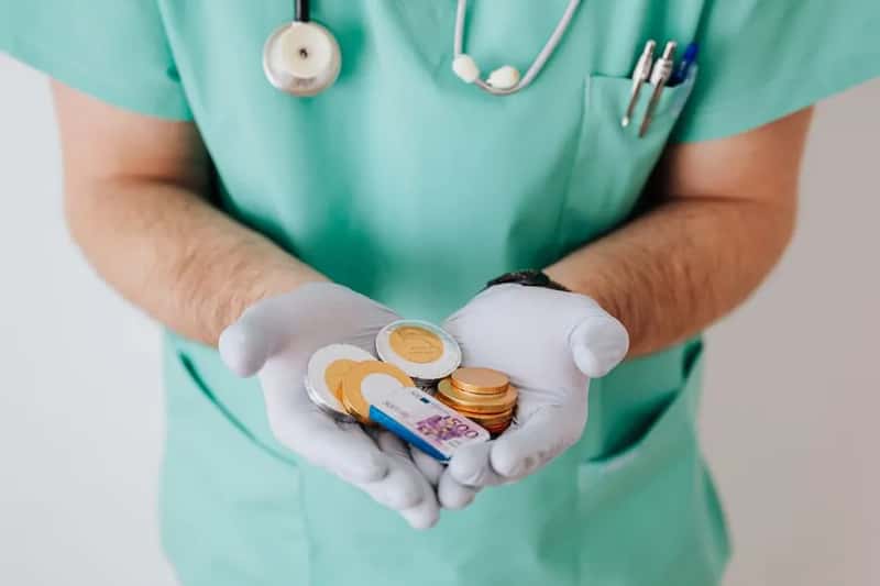 Healthcare costs that don't require a second mortgage (Image Credits: Pexels)