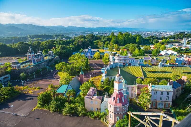 1. Nara Dreamland, Japan (Image Credits: Pixabay)