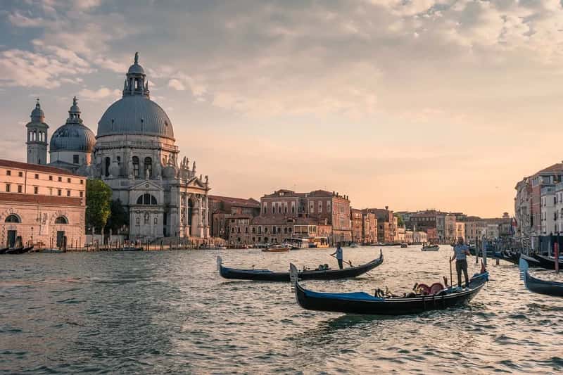 Italy: Venice Charges Entry Just to Walk Its Streets (Image Credits: Pixabay)