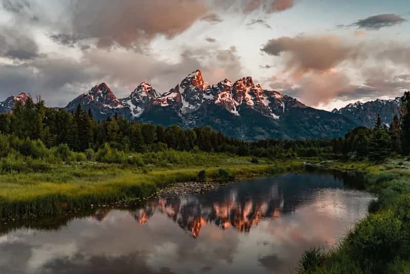 #13 – Grand Teton National Park, Wyoming: The Scale Is Deceptive Until Your Lungs Know Better (Image Credits: Unsplash)