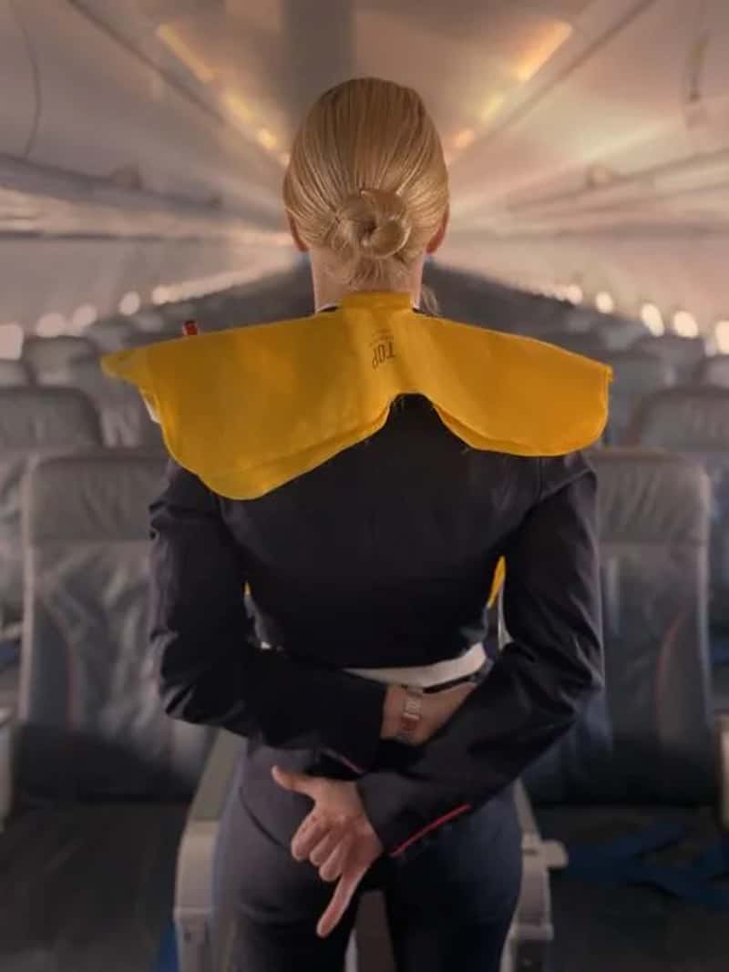 4. Crews notice more than passengers realize (Image Credits: Pexels)