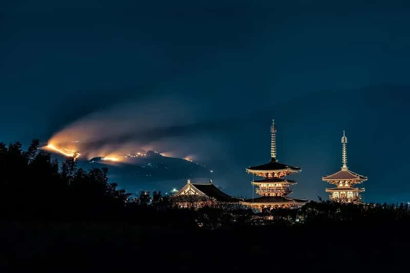 Japan: When Ancient Honor Meets Digital Overwork (Image Credits: Pixabay)