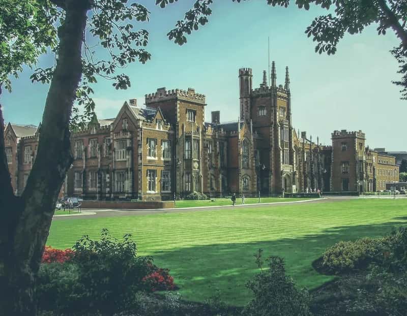 3. Ireland - The Highest University Degree Rate in Europe (Image Credits: Unsplash)