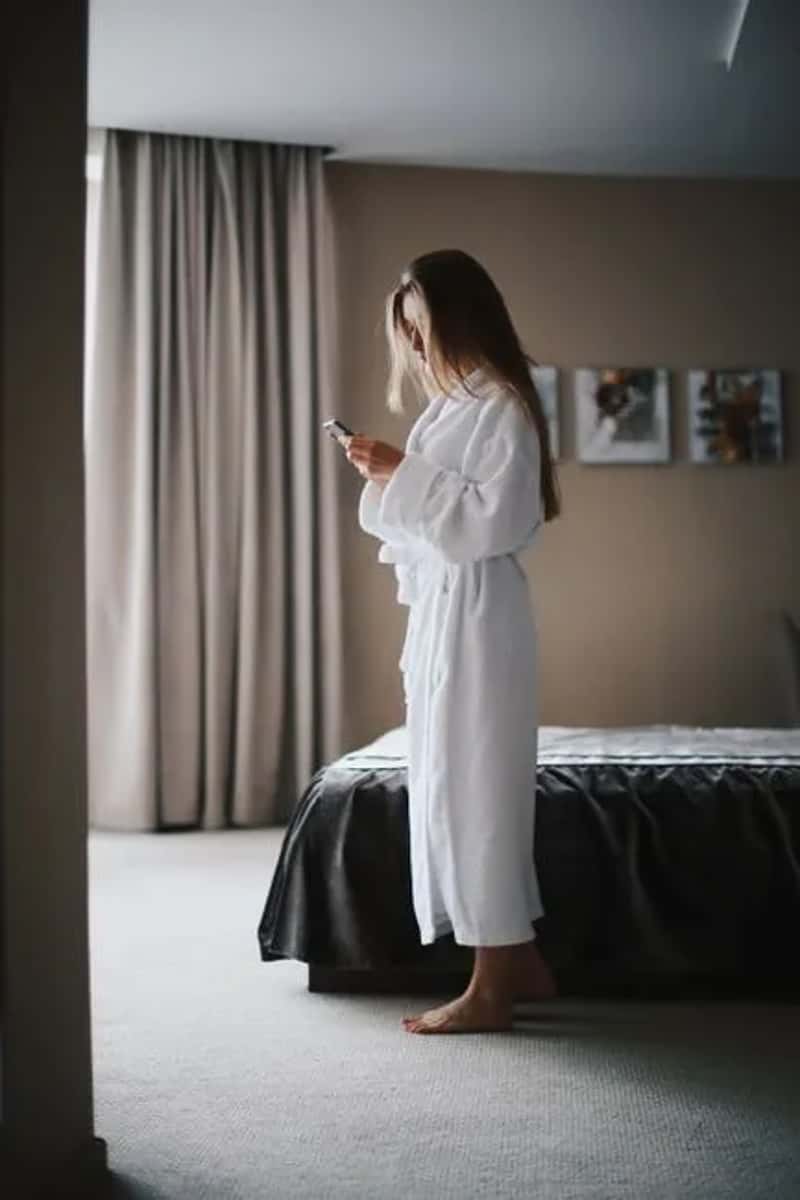 5. Room Requests Made in Advance Actually Get Read (Image Credits: Pexels)